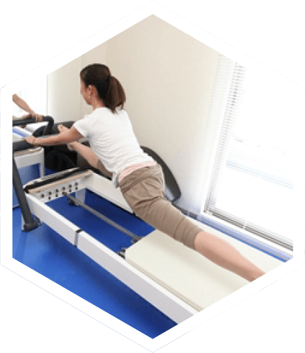 ピラティス・マシーン